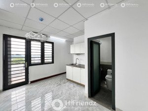 phòng giá rẻ full nội thất cửa sổ trời ngay công viên phần mềm quang trung - chỉ 3tr