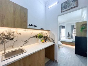 cho thuê phòng tách bếp ban công quận 3 gần toà viettel, vòng xoay dân chủ