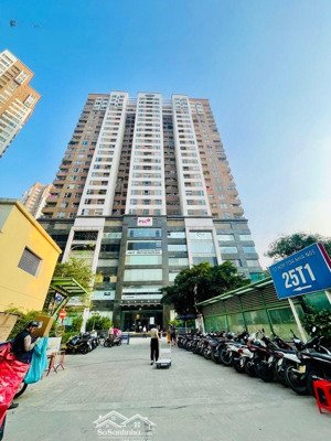 bán căn hộ 25t1 trung hòa nhân chính, 162m2, 14.9tỷ, 4pn, 3wc, sổ đỏ, full nt, lh 0982 sáu bốn 2377