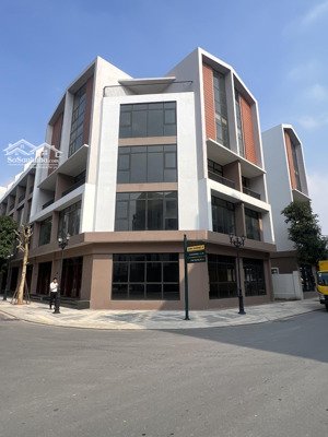 148tr/m2 căn liền kề góc vinhomes ocean park 3 gần công viên tổng diện tích xây dựng 640m2