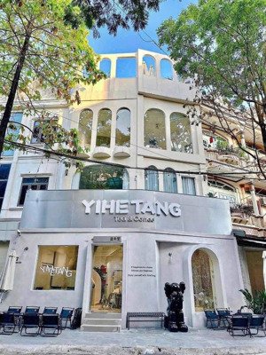 cho thuê nhà mặt phố bát đàn, diện tích 80m2 x 4 tầng, mặt tiền 7m làm mô hình gì cũng ok