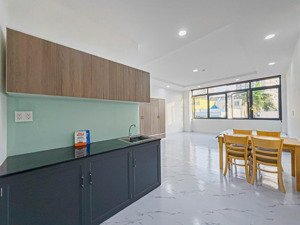 cho thuê gấp nhà trọ ở đường hoàng quốc việt, 6,7 triệu, 40m2