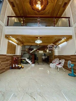 nguyễn văn khối gò vấp - xe hơi ngủ nhà - chỉ 8 tỷ nhà mới sang đẹp- đỉnh của đỉnh.