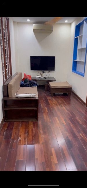 cho thuê nhà t2 văn cao - 1 ngủ - 1 khách - 1 bếp - wc khép kín