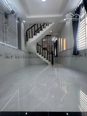 q12-bán nhà 1 trệt 1 lầu, dt sàn: 84m2, 6 phòng, mặt tiền đường, gần nguyễn ảnh thủ + lê văn khương