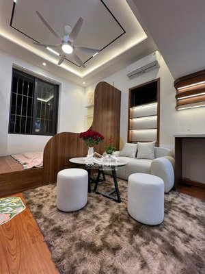 2.x tỷ tập thể thọ lão lò đúc, hai bà trưng gần phố cổ, 45m, tầng 2, 2 ngủ, ô tô đỗ cửa