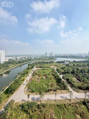 Cần tiền bán nhanh căn hộ chung cư Thanh Hà-Hà Đông khu 5 tòa mới full nội thất.