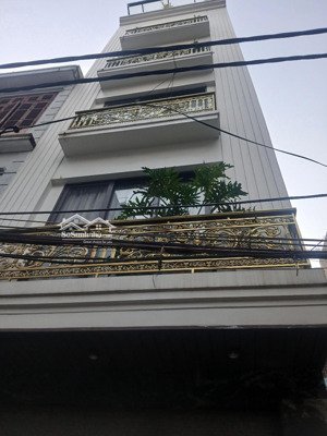 siêu phẩm 7 tầng phố ngọc lâm ngõ ô tô đỗ cửa thông nguyễn văn cừ ( lô góc)