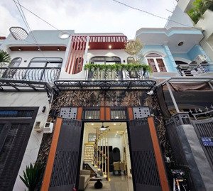 bán nhà đẹp chính chủ, đ.minh phụng, p5, q6, dt 64m2, giá 2 tỷ 390tr, sổ hồng riêng chính chủ