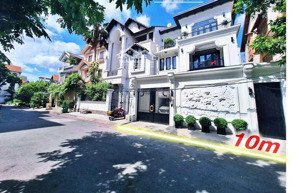 siêu khan hiếm mt nguyễn trung trực. 10 x 40m. cn: 275m2. 4 tầng. hđt: 185tr. giá 43 tỷ.