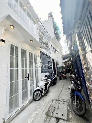 bán nhà riêng tại lâm văn bền gần trường học nguyễn hữu thọ - 4,5 tỷ - 35m2 - 2 tầng mới full nt