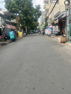 229/ tây thạnh (đường nhựa 12m gần chợ trường học) dt 4 x 8m = 32m2 giá 5,5 tỷ