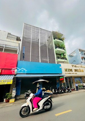 mặt tiền nội bộ ngay nhà ga metro số 2 - 10x40m - hầm 7 tầng - hdt: 200tr/tháng, giá bán: 45 tỷ