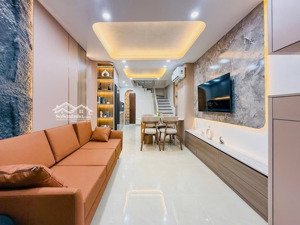 nhà đẹp 4 tầng phú nhuận full nội thất sát cầu kiệu