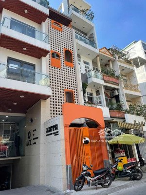 còn sót lại?chủ cần bán nhà mặt tiền đường thạch thị thanh p.tân định quận 1.dt:3.5x19m2 giá 20 tỷ.