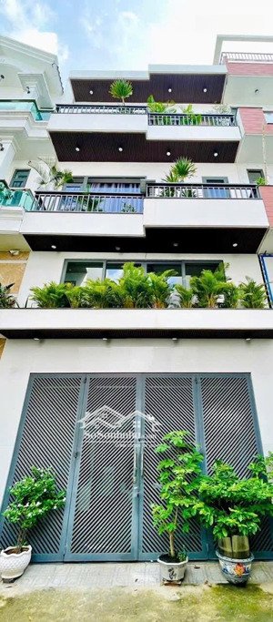 chính chủ bán nhà 70m2 ngay mai văn vĩnh, tân quy, quận 7 - chỉ với 6 tỷ - 3 lầu 4pn, 6wc - sổ đẹp