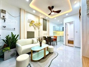 5,45 tỷ-nhà đẹp đón tết-3 pn (1pn tầng trệt) - đầy đủ nội thất xịn - gần ngã 4 ph văn trị/nơ t long