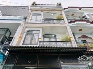 tôi cần bán gấp nhà đường trước nhà rộng 6m, lý nam đế - p.7 - q.11. giá 3tỷ120 đang cho thuê 17tr.