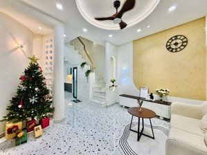 6,75 tỷ - nhà đẹp mới tinh - đầy đủ nội thất - 4 pn - khu vip cư xá nguyễn đình chiểu - hxh đỗ cửa