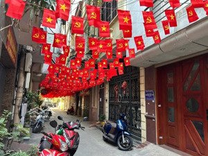 siêu phẩm oto trong nhà đầm trấu - ngõ thông thuận tiện đi lại - 45m2 x 6 t tm - mt:5m - giá:15,7tỷ