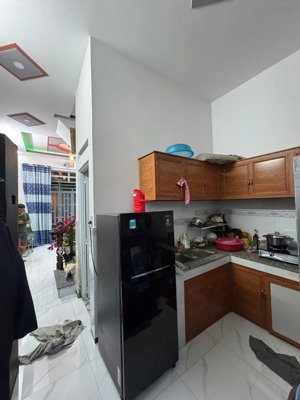 chính chủ cần bán nhà sổ riêng hóc môn giá 765tr sang tên nhận nhà