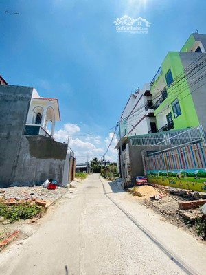 hiếm 1 lô duy nhất đất đường 39 xe tải 78.9m2 (5x15,79m) giá 2 tỷ 450tr