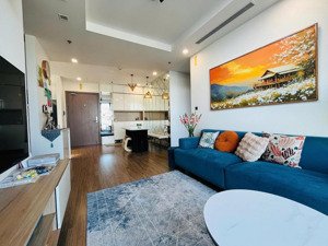 chính chủ sở hữu vinhomes green bay mễ trì chỉ từ 2 tỷ 7- tặng full nội thất