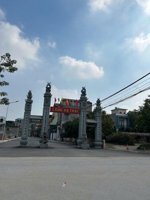 bán đất làng nghề hạ thái sát khu đấu giá view hồ ô tô tránh kinh doanh đỉnh