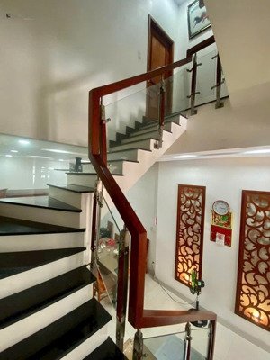 bán nhà đường 182 lã xuân oai , tăng nhơn phú a , quận 9