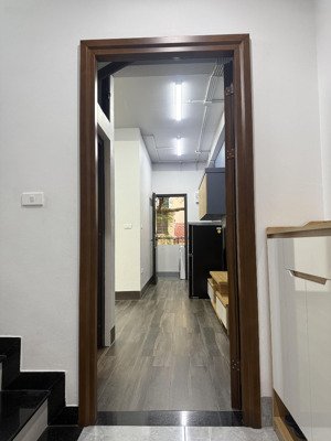 cho thuê căn hộ 1k1n ngõ 10 nguyễn văn huyên