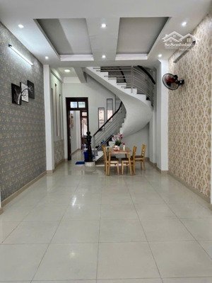 siêu hiếm hót-rộng đẹp giá tốt-thuê cao-bán nhà 4.2x24-4tầng-mặt tiền đường nguyễn văn quá q.12