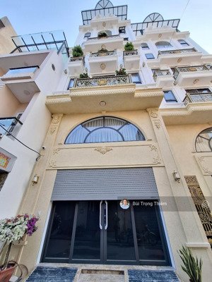 trung tâm phố sài đồng nhà đẹp 6 tầng thang máy 64m gara 2 ôtô full nội thất cao cấp