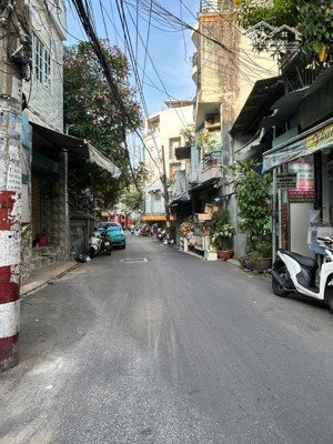 nhà hxh6m - thành mỹ - giáp quận 10 - cấp4 - ngang 4,2m - 125m2 - 13,9tỷ - lh mr toản