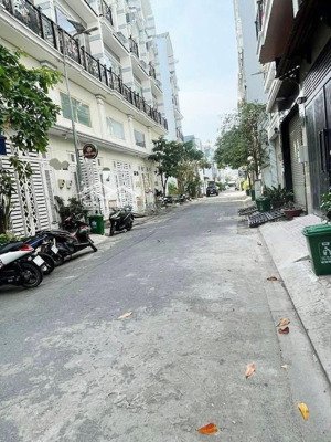 siêu phẩm bình tân- kinh dương vương-55m2 - 4 tầng btct-hẻm 8m- thích hợp mua ở hoặc cho thuê