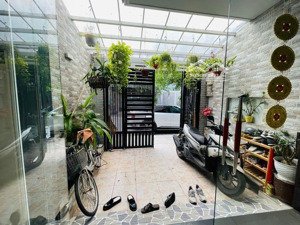 nhà 4 tầng, 2x20m, đường 8m, nguyễn văn quá, chỉ 7.5 tỷ