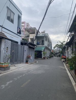 nhà mặt tiền kinh doanh và ở 120m2 long thạnh mỹ q9-đường xe tải tránh- ko có căn thứ 2 để so sánh