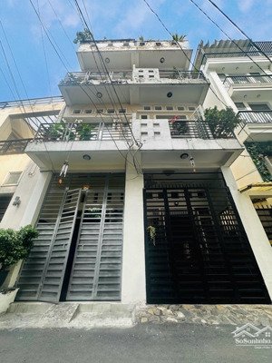 chủ gấp bán ,6x13m, 4 tầng, hẻm đẹp 1 trục cách mặt tiền hoàng hoa thám chỉ 20m