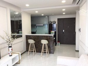 cần bán căn hộ icon 56- 3pn, giá bán 8.3 tỷ ( sổ hông 