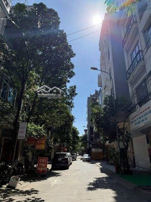 bán gấp nhà an dương vương- tây hồ chủ chủ rất cần tiền: 108m2 - mặt tiền 5m - 22 tỷ