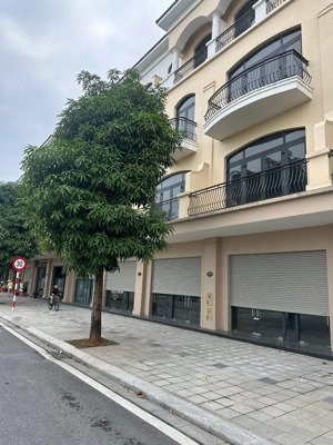 cắt lỗ căn chà là 15, shophouse đối diện 35 toà chung cư imperia- mik.