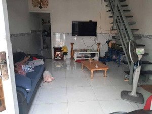 hẻm xe hơi, nhà rộng đẹp, không quy hoạch, không lộ giới, 46m2, 2pn, giá 2,78tỷ tl