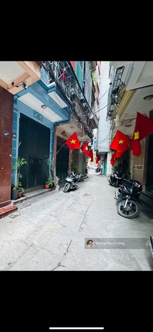 bán nhà nguyễn khang - cầu giấy dt 42m2 5 tầng - 2 mặt ngõ - dân xây chắc chắn. cách 20m ô tô tránh