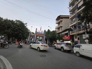 chỉ 7.7 tỷ sở hữu ngay nhà 5 tầng gần kđt văn phú hà đông - tiện ích ngập tràn - nhà đẹp ở ngay