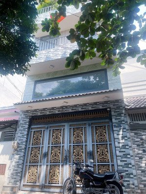 nhà kiên cố 5 tầng, hẻm xe tải, đường phạm văn đồng, vuông vức vừa ở vừa kinh doanh- vị trí đẹp