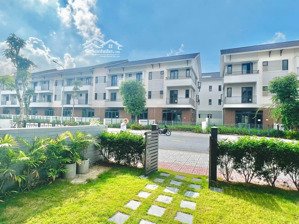 chính chủ bán nhà 3 tầng 100m2 tại centa riverside, giá tốt nhất