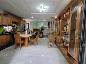 nhà đẹp hẻm 348 tân sơn nhì, dt 63 m2 x 2 tầng, chỉ 7 tỷ 380, dòng tiền 150 tr/ năm