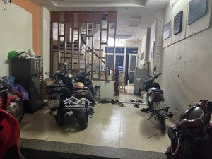 nhà dân xây mễ trì, cải tạo ccmn hoặc ở quá đẹp, 68m, 5t, sẵn 6 ngủ, 20m ra phố, hơn 10 tỷ