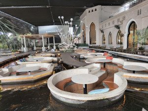 bán nhà mặt phố 1400m2 lê văn việt - king koi coffee chỉ 211 tỷ