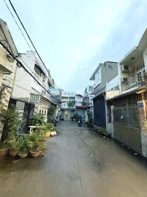 bán nhà riêng đẹp 1886 huỳnh tấn phát, 180m2, 6,79 tỷ, nhà bè, hcm -