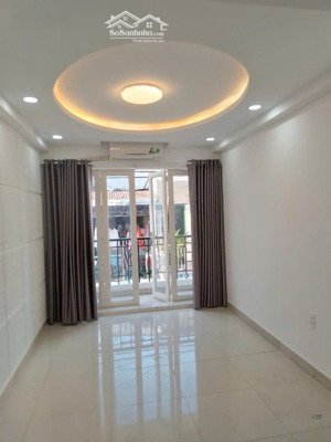 chính chủ bán nhà quận 10 hxh thẳng một trục - 5 tầng